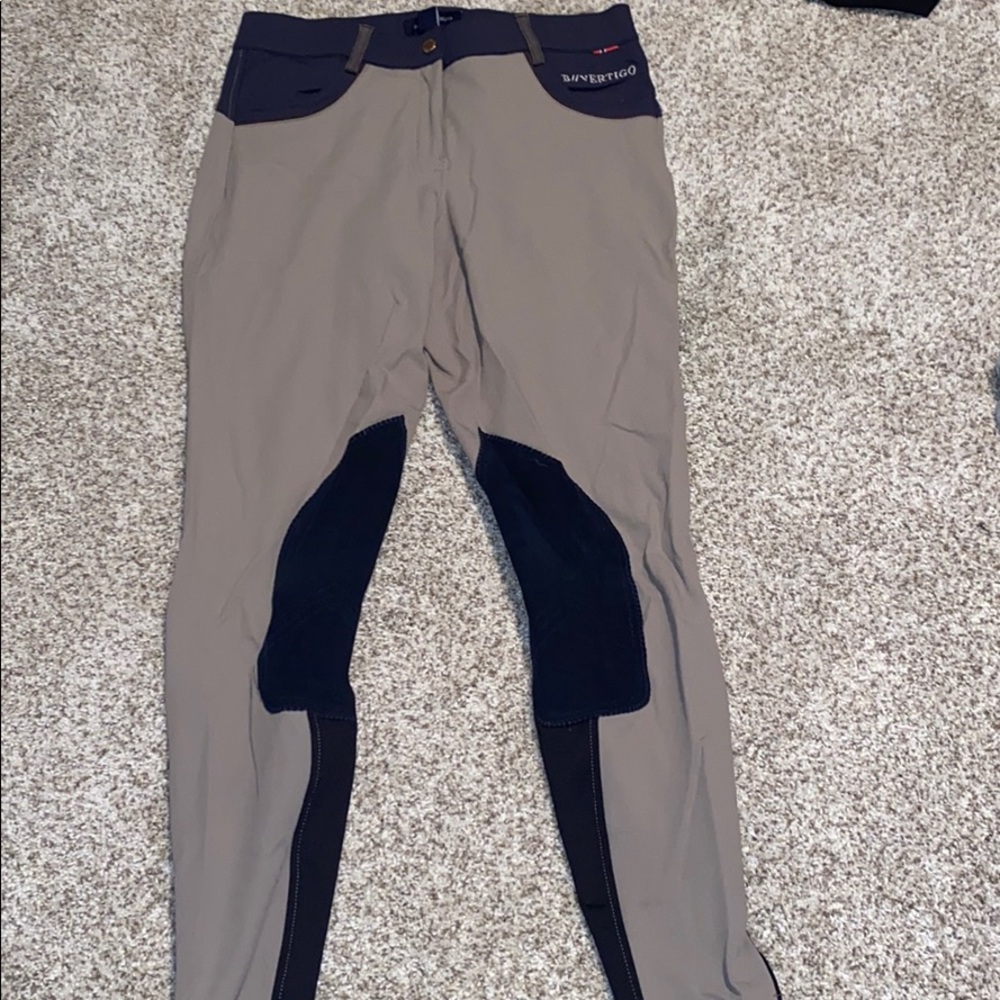 B Vertigo breeches